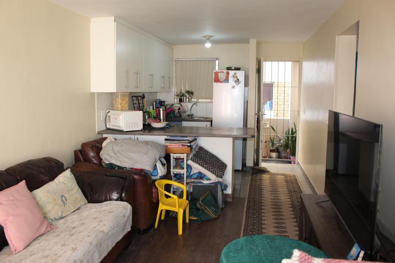 2 Bedroom Property for Sale in Churchill Estate Western Cape